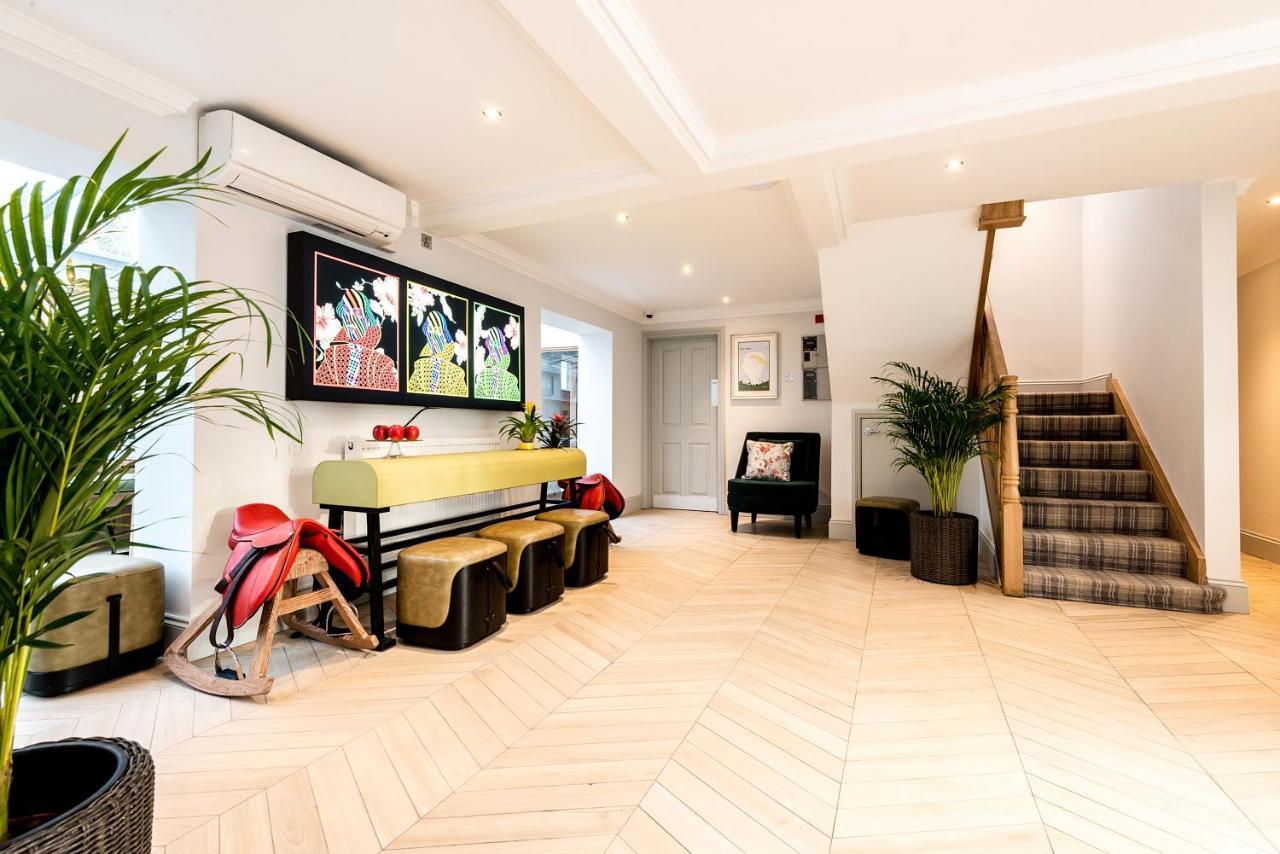Burnside Hotel Stratford-upon-Avon Bagian luar foto