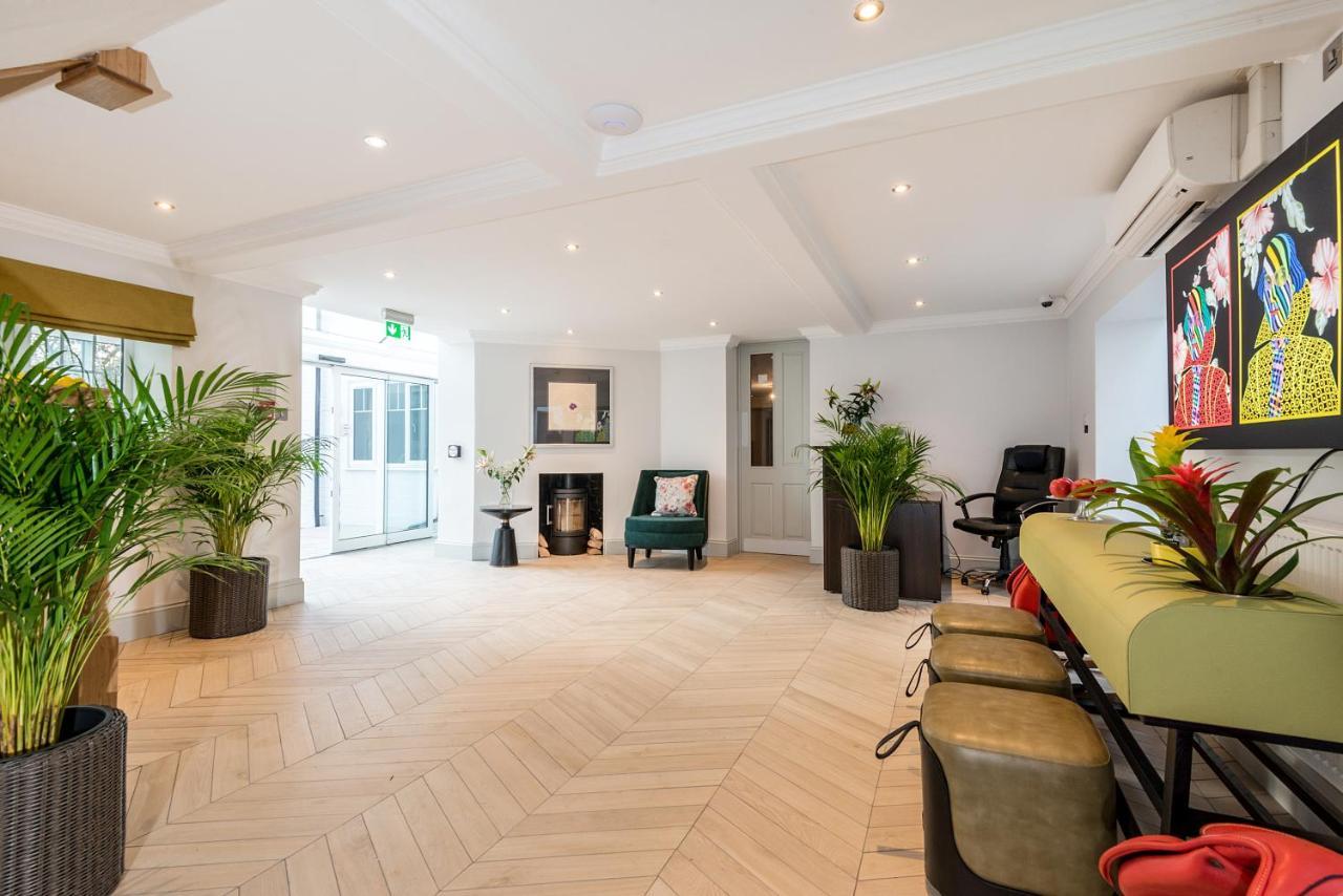 Burnside Hotel Stratford-upon-Avon Bagian luar foto